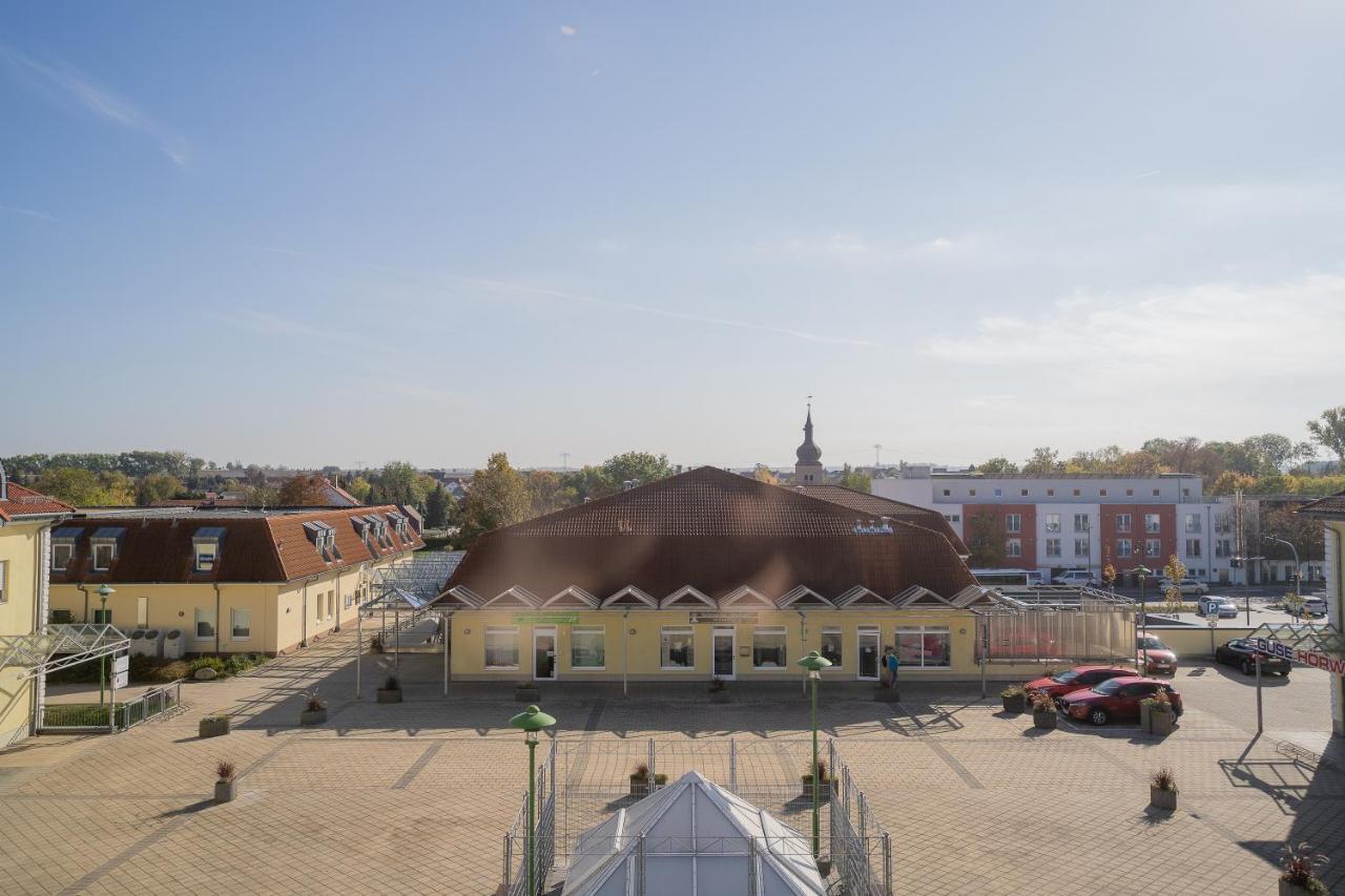 Warias Hotel & Restaurant Braunsbedra Zewnętrze zdjęcie
