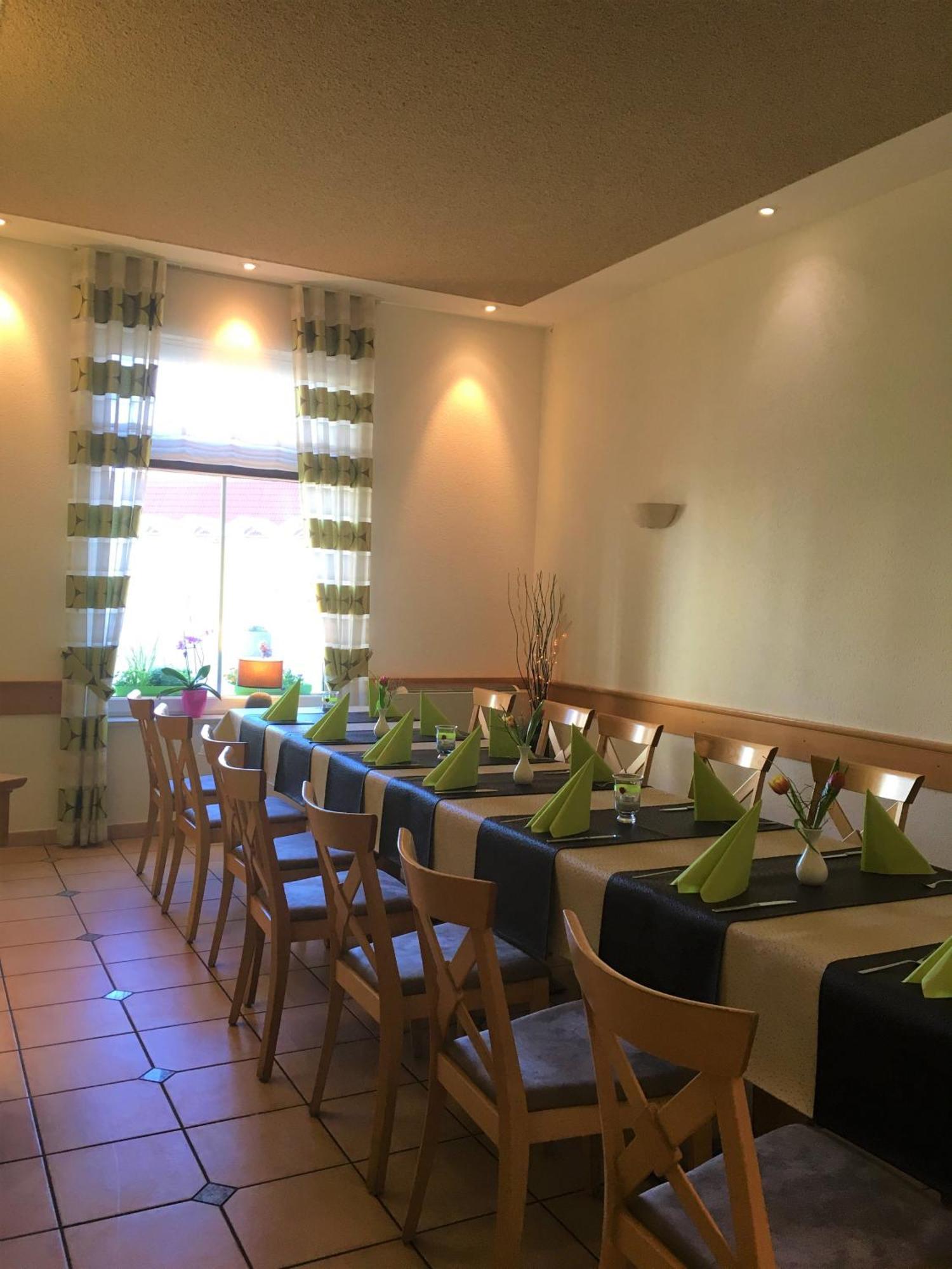 Warias Hotel & Restaurant Braunsbedra Zewnętrze zdjęcie