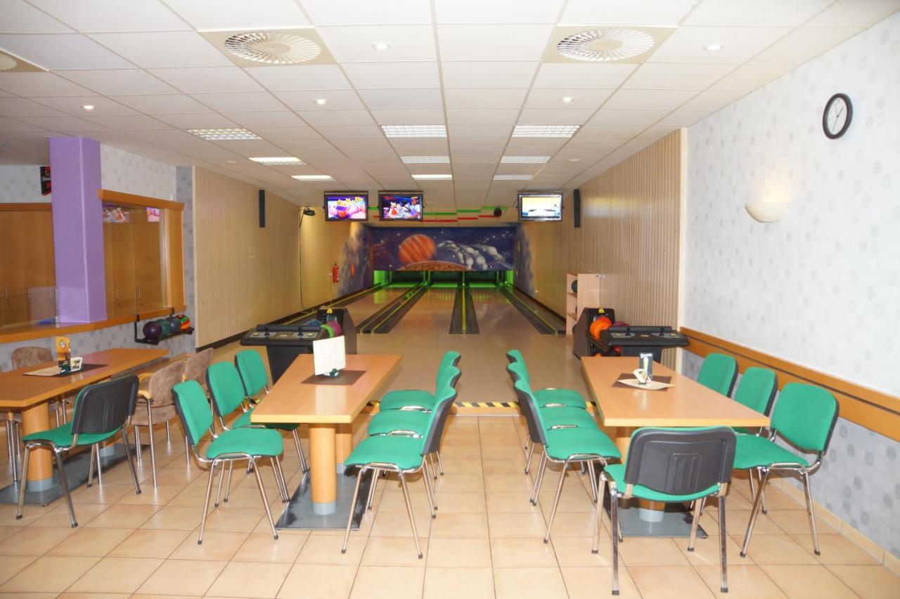 Warias Hotel & Restaurant Braunsbedra Zewnętrze zdjęcie